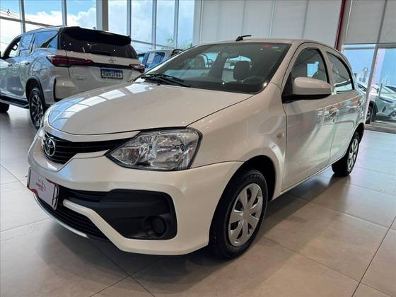 TOYOTA ETIOS 1.3 X 16V FLEX 4P MANUAL
